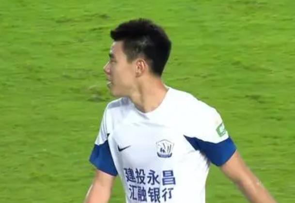 中超直播战报：沧州雄狮2-0河南队，孙铭谦个人能力造乌龙